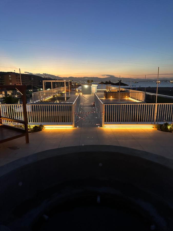 Marina Club - Luxury Apartment In Ocean Village Gibraltar Exterior photo