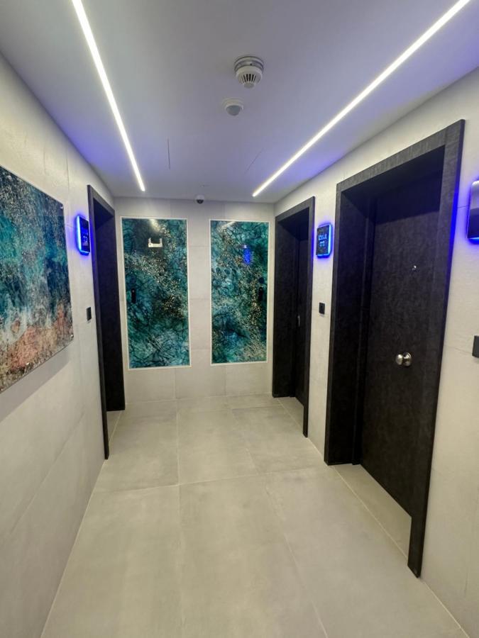 Marina Club - Luxury Apartment In Ocean Village Gibraltar Exterior photo